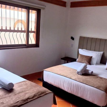 Hotel Santa Barbara Sachica บียาเดเลย์บา ภายนอก รูปภาพ