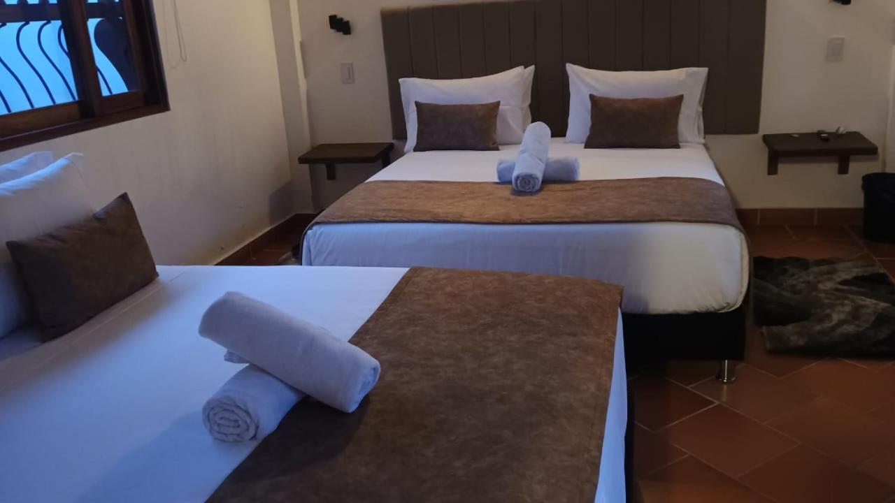 Hotel Santa Barbara Sachica บียาเดเลย์บา ภายนอก รูปภาพ
