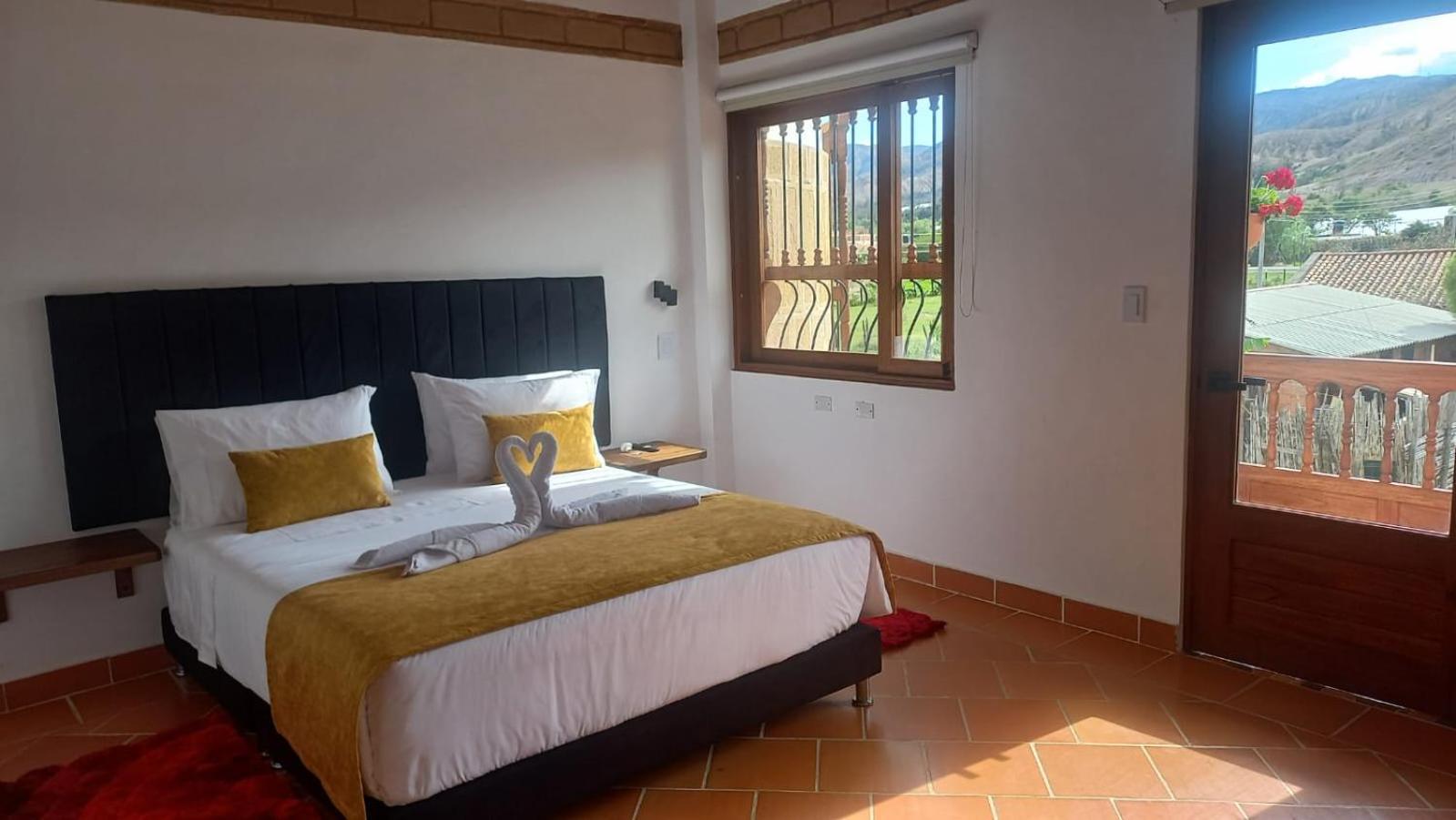 Hotel Santa Barbara Sachica บียาเดเลย์บา ภายนอก รูปภาพ